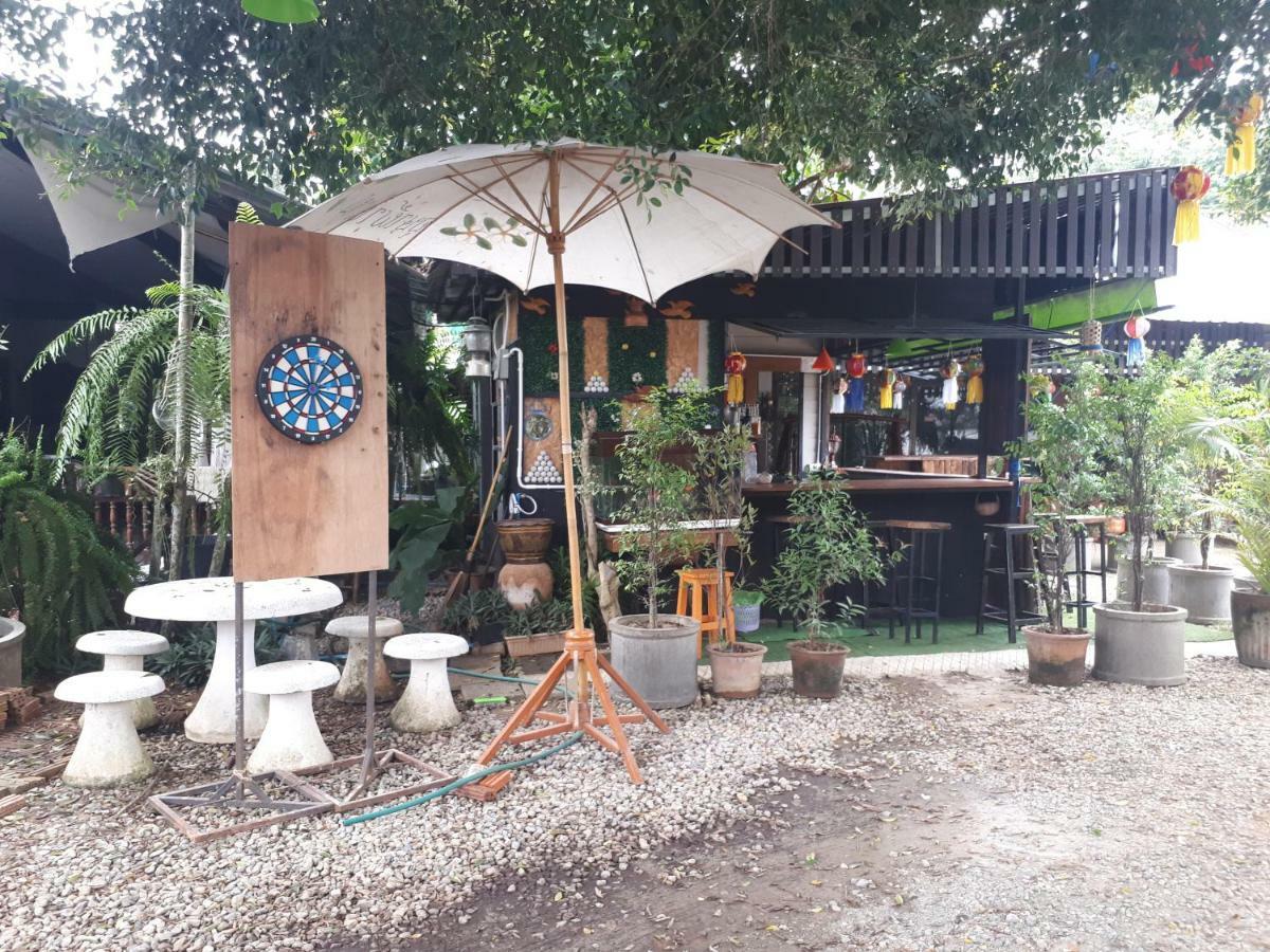 Baan Bar Cafe Hotell Mae Chaem Eksteriør bilde