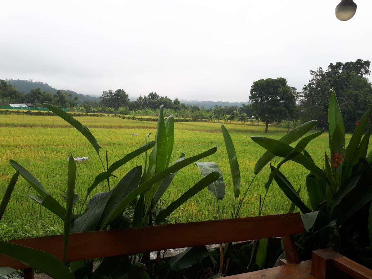 Baan Bar Cafe Hotell Mae Chaem Eksteriør bilde