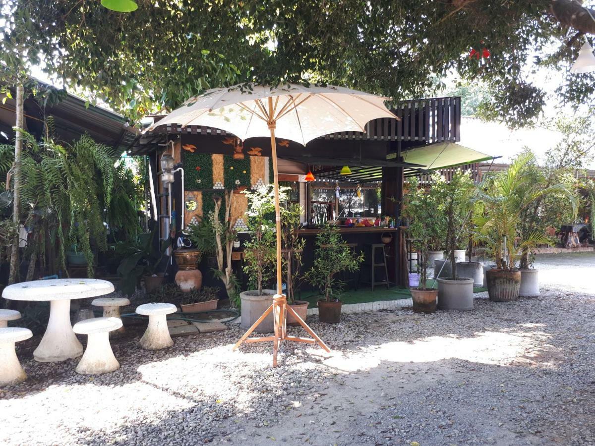 Baan Bar Cafe Hotell Mae Chaem Eksteriør bilde
